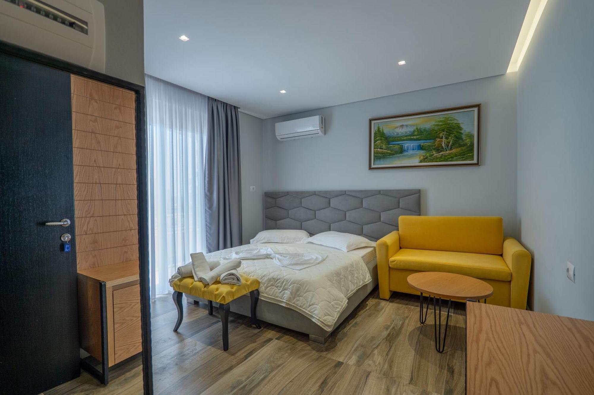 Sunkised Hotel Sarande Luaran gambar