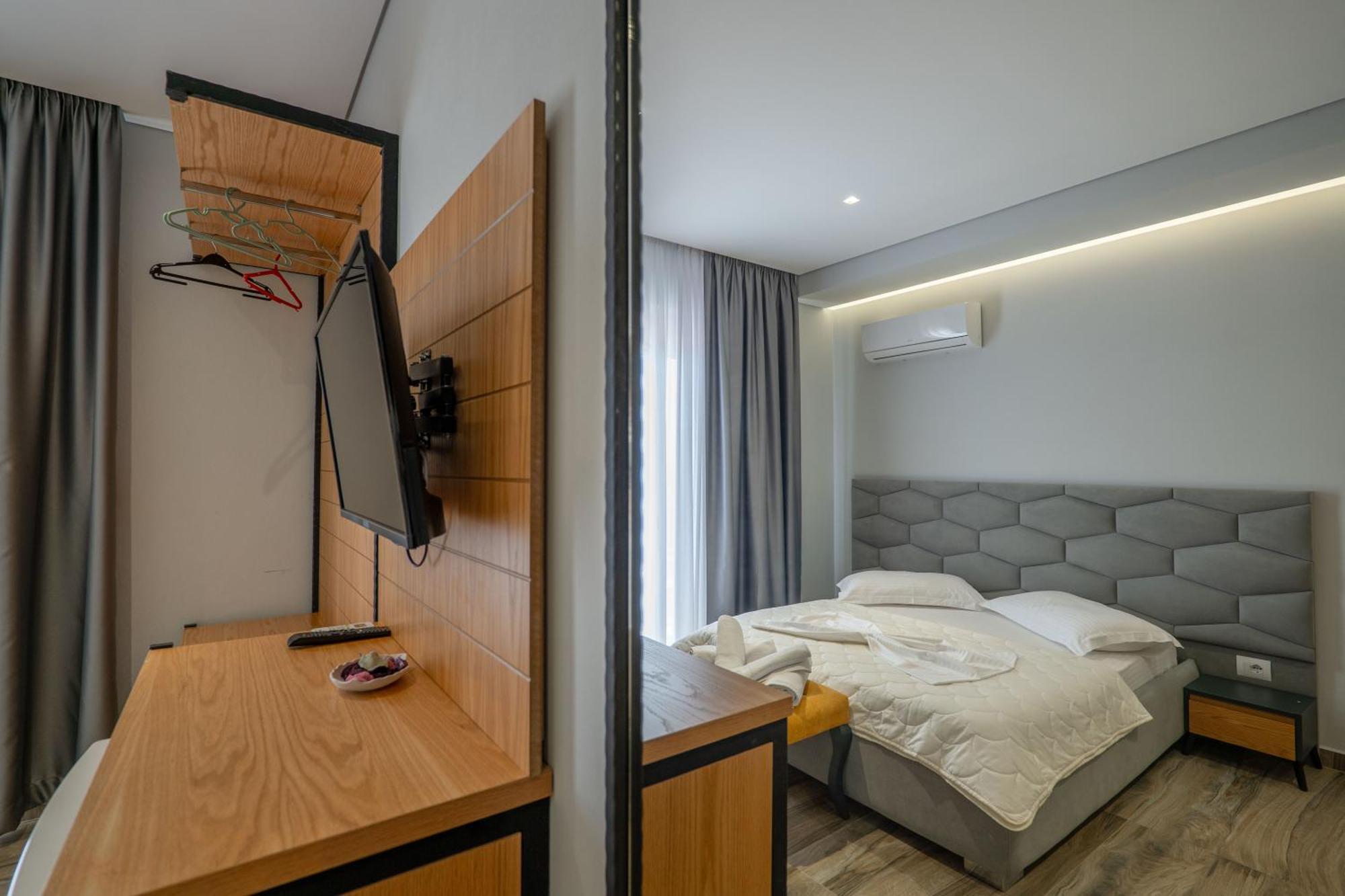 Sunkised Hotel Sarande Luaran gambar