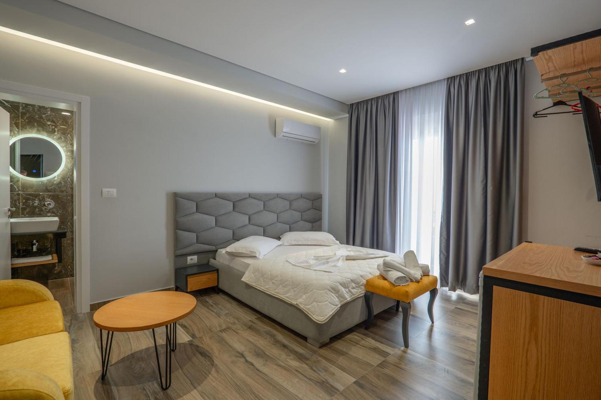Sunkised Hotel Sarande Luaran gambar