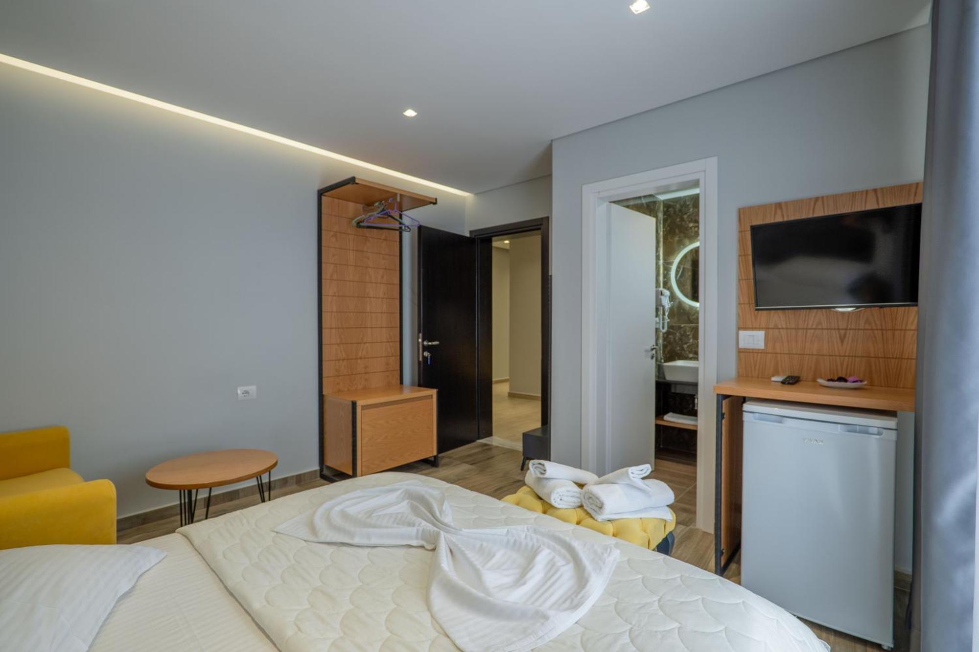 Sunkised Hotel Sarande Luaran gambar