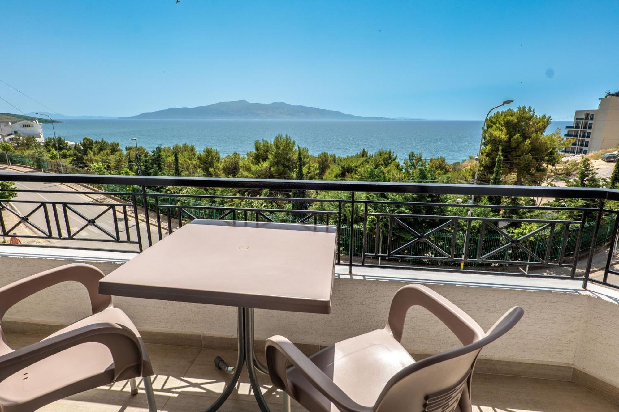 Sunkised Hotel Sarande Luaran gambar