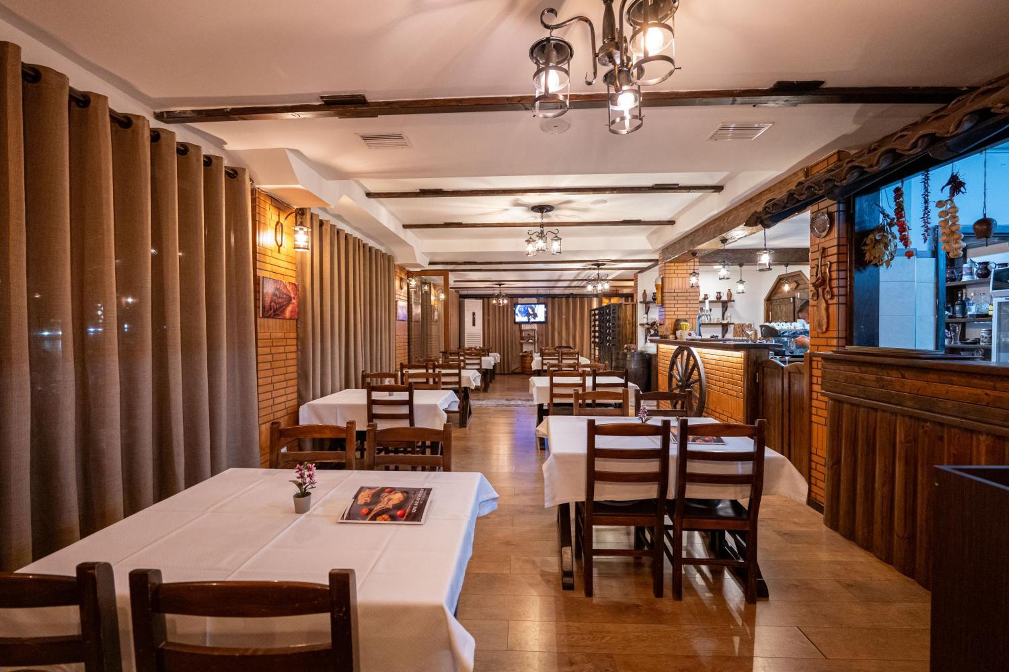 Sunkised Hotel Sarande Luaran gambar