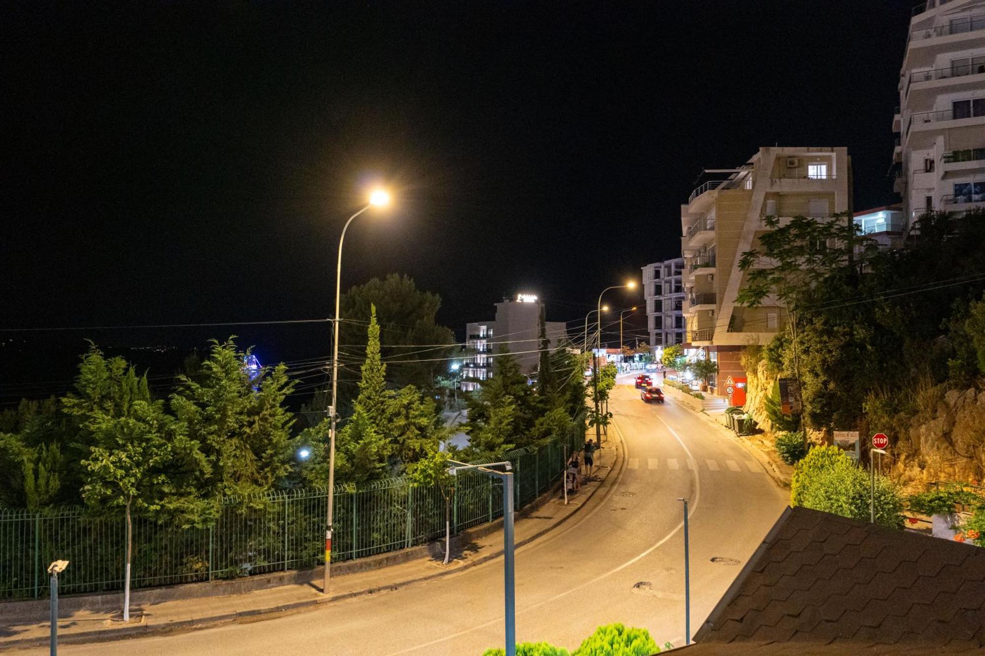Sunkised Hotel Sarande Luaran gambar