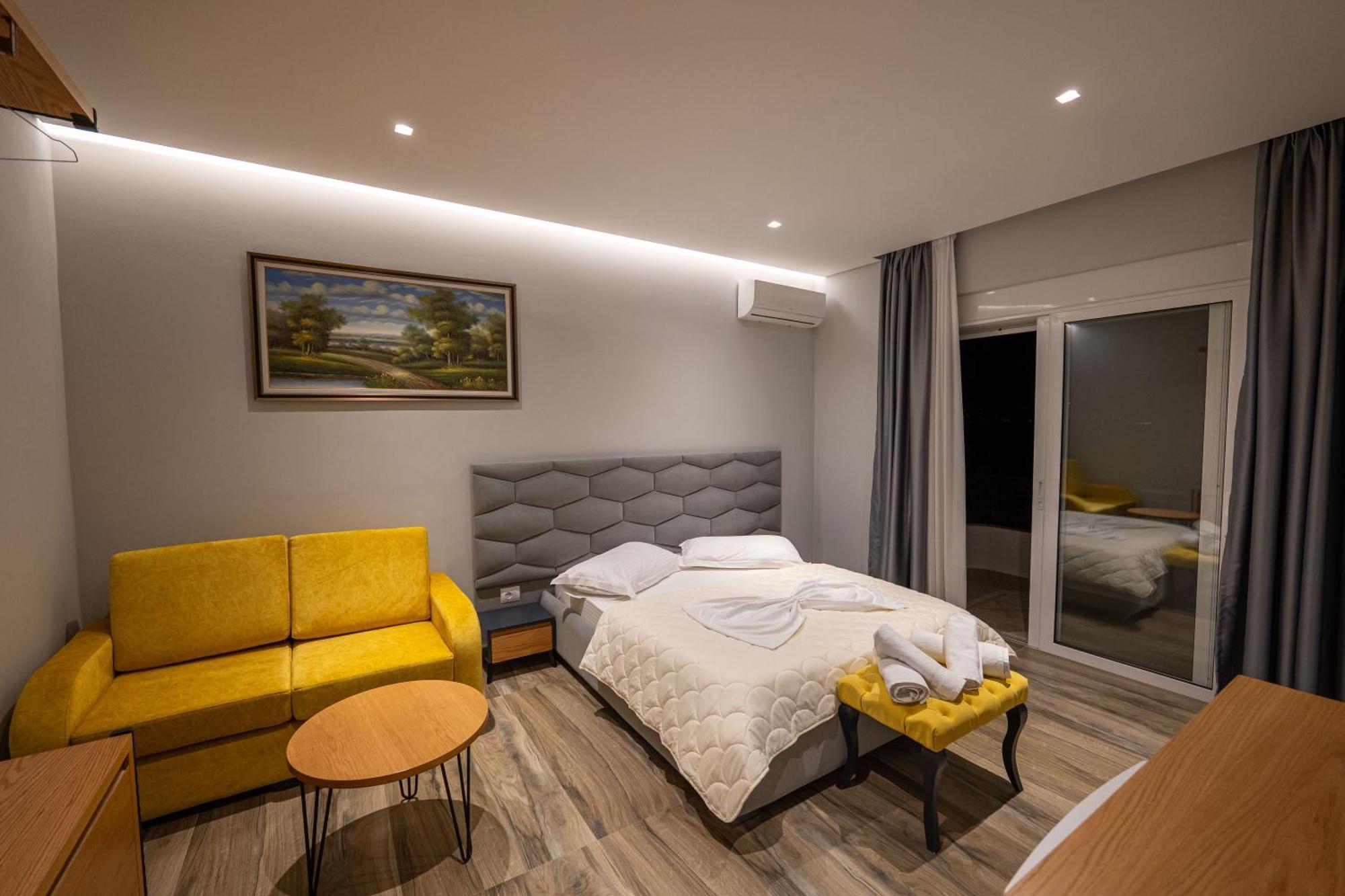 Sunkised Hotel Sarande Luaran gambar