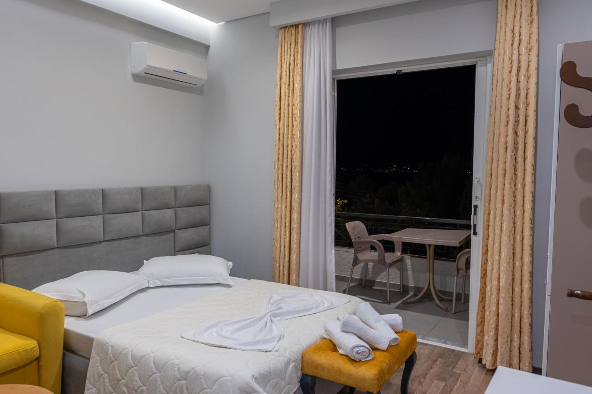 Sunkised Hotel Sarande Luaran gambar